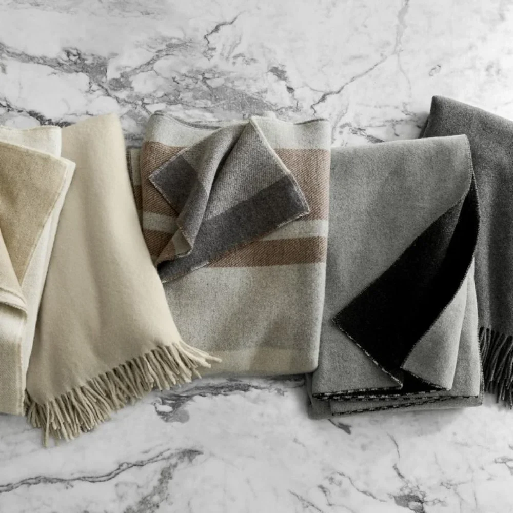 Williams Sonoma winter white cream cashmere fringed throw scarf shawl 50 x 65